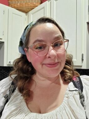 Meet your Posher, Stephani